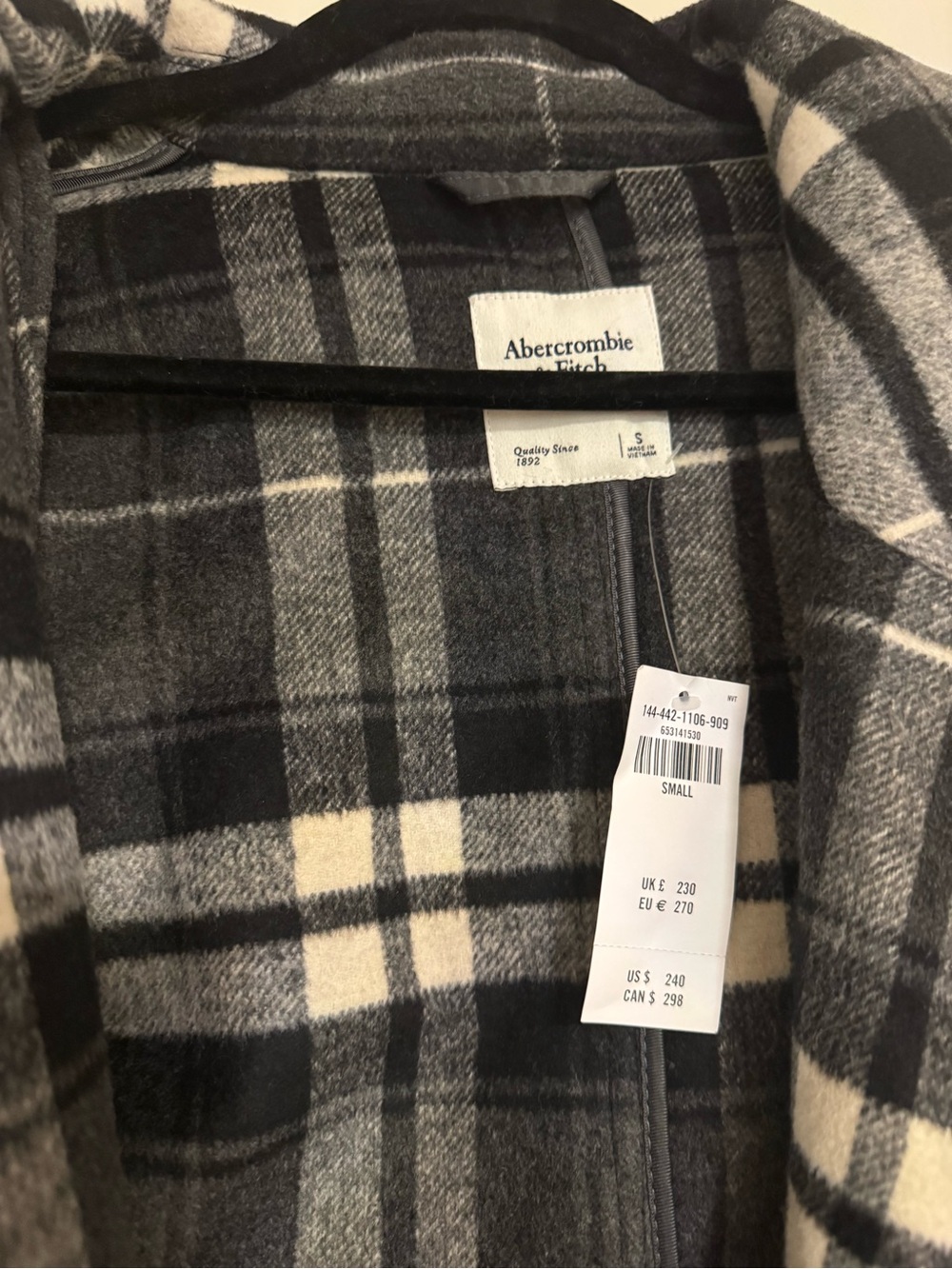 Abercrombie & Fitch Gray Plaid Belted Robe Coat - Picture 3 of 3